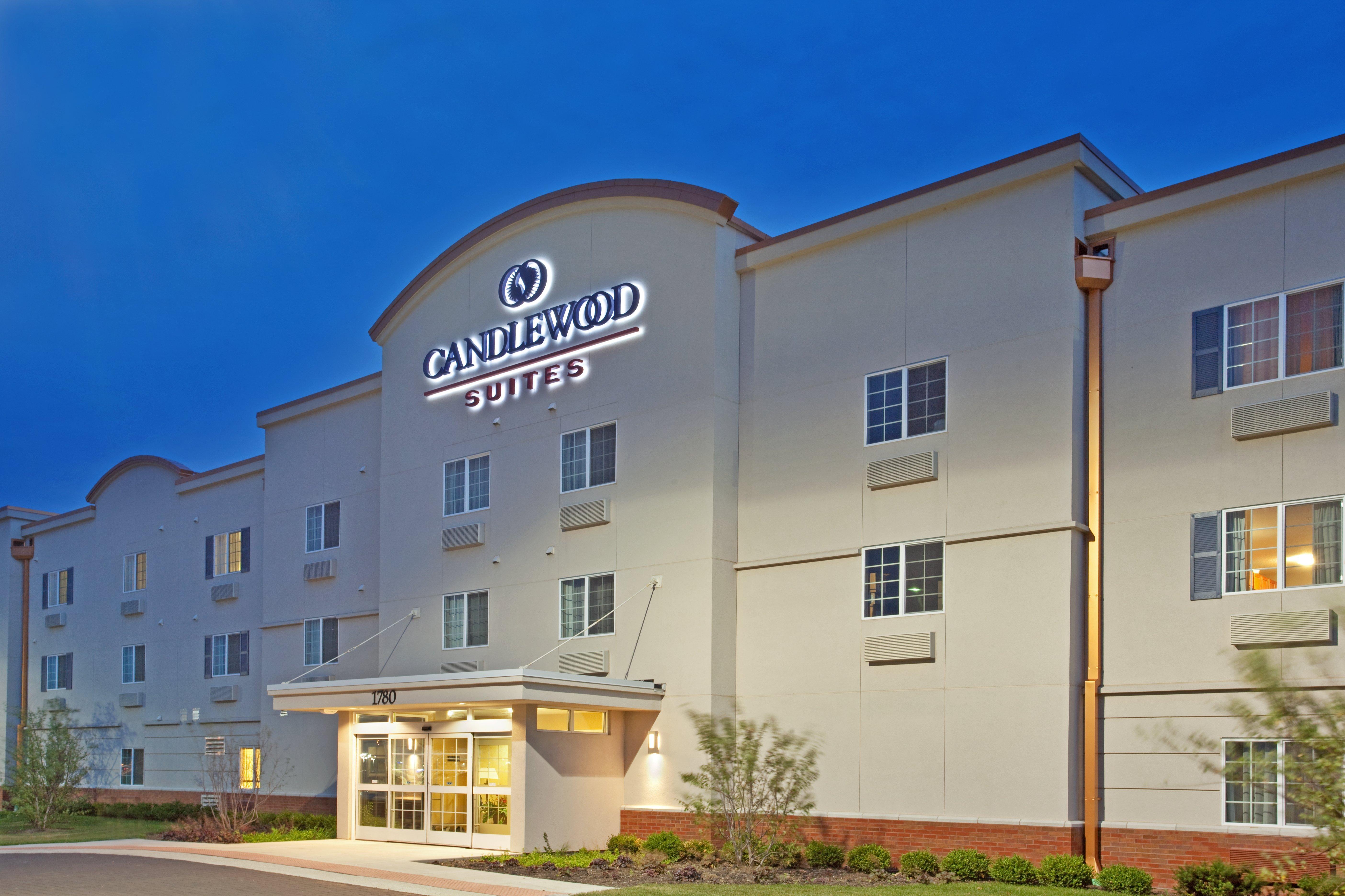 Candlewood Suites Elgin - Northwest Chicago By Ihg Exterior foto